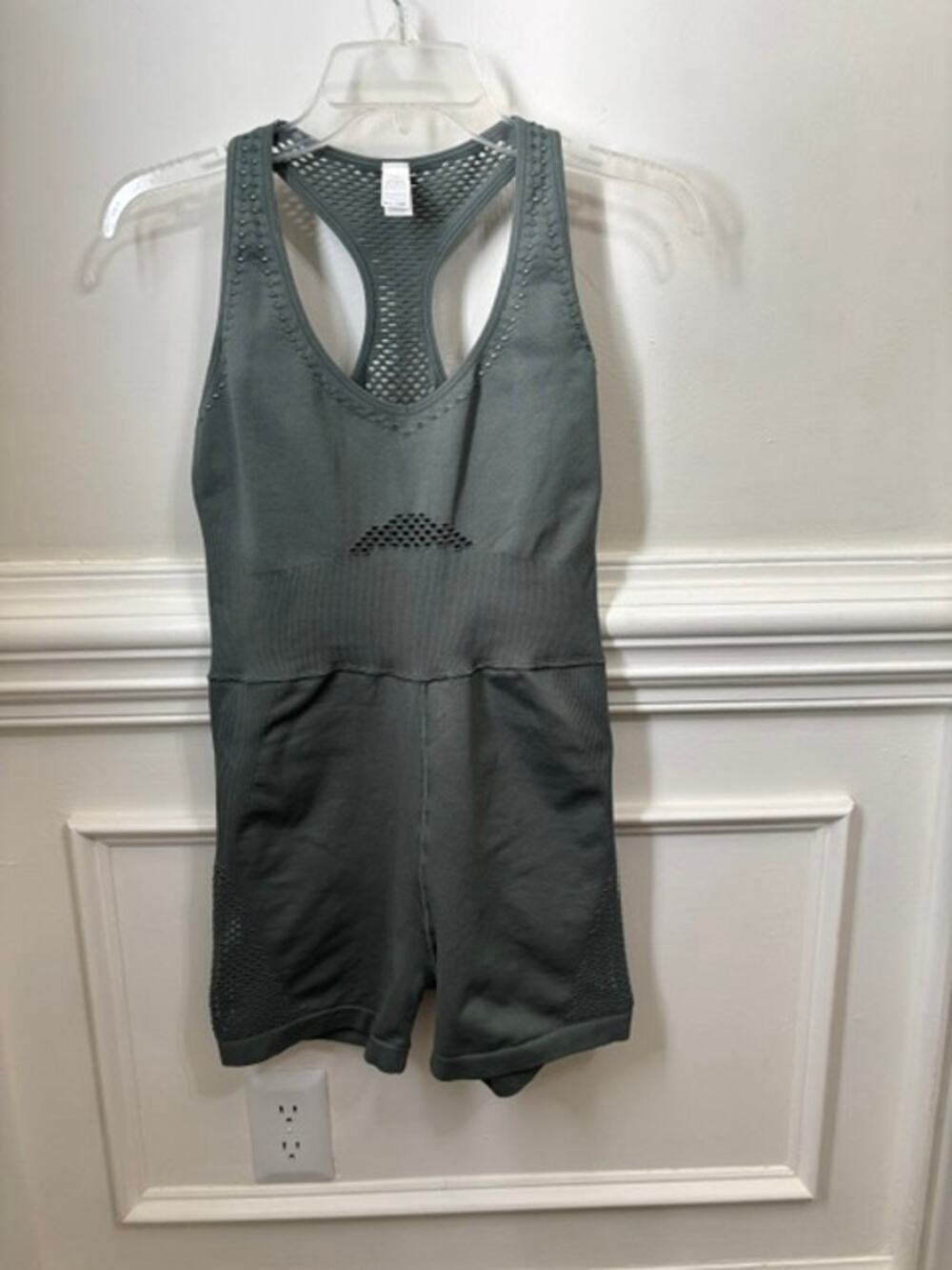 Offline Aerie Green Laser Cut Gym Romper Medium Shorts Workout